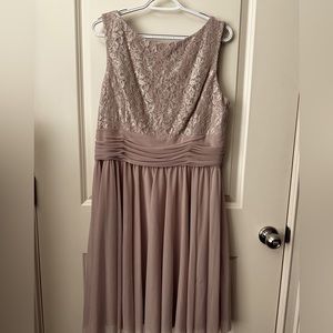Size 18 beautiful formal dress